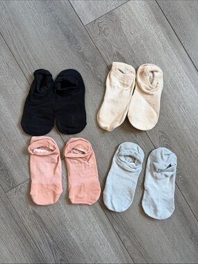 No-Show Yoga Socks Pack - Black, Cream, Pink, Light Blue - 4 Pairs